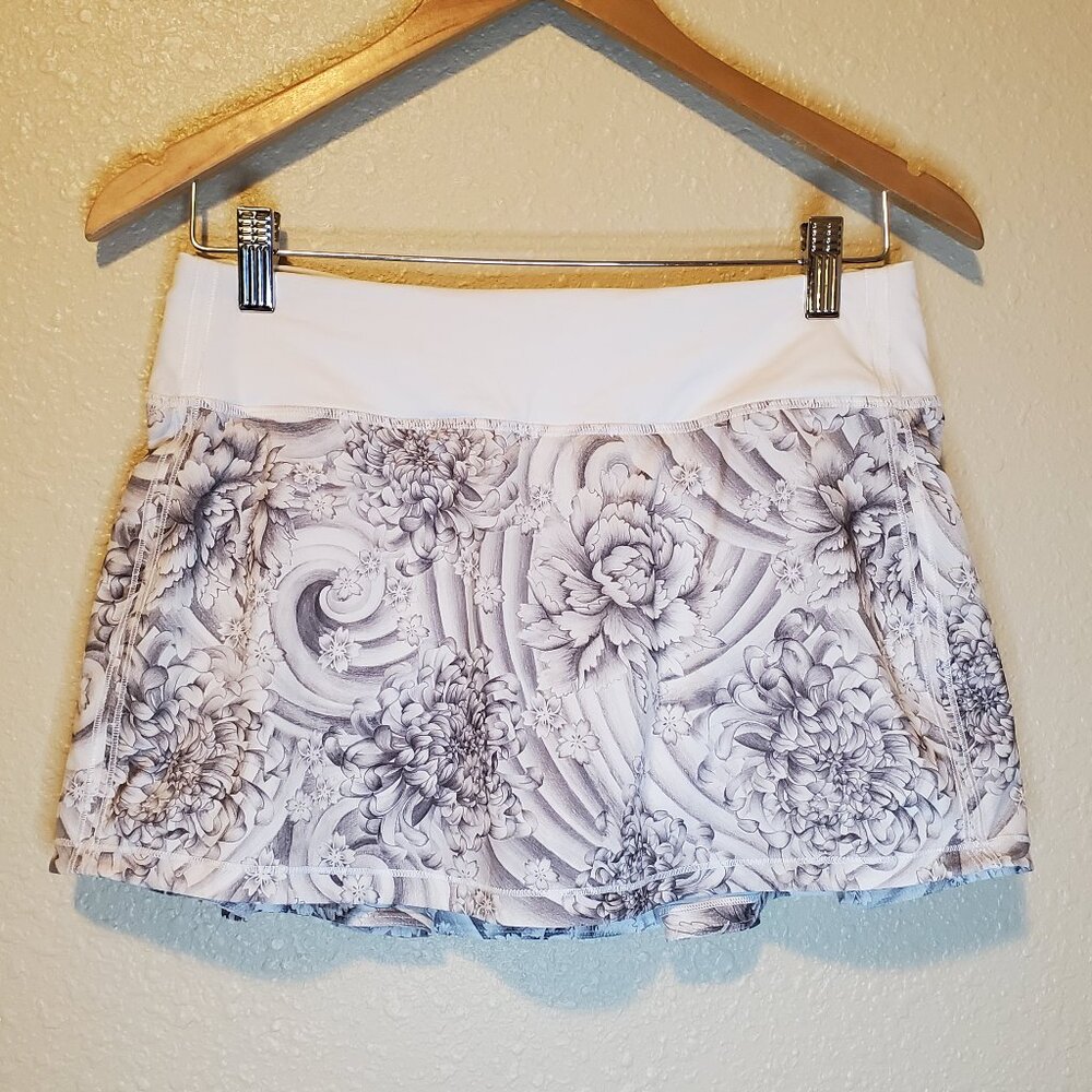 Lululemon Pleated Floral Tennis Skort Skirt, Size 6, Rare, Discontinued Print